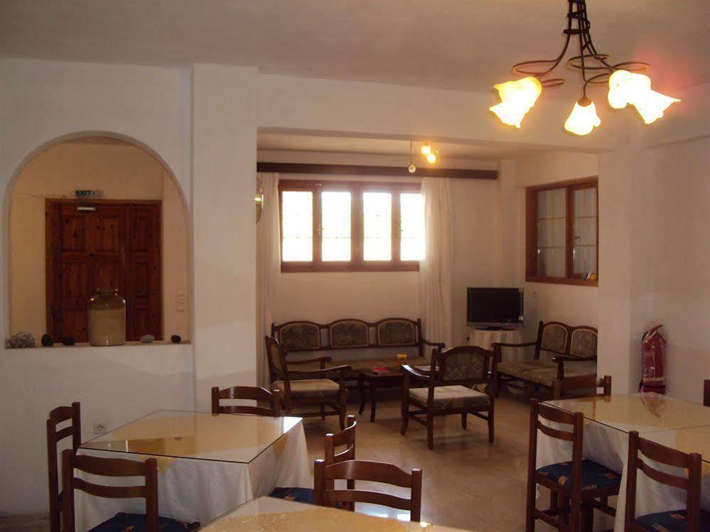 Privee Santorini Hotell Períssa Eksteriør bilde