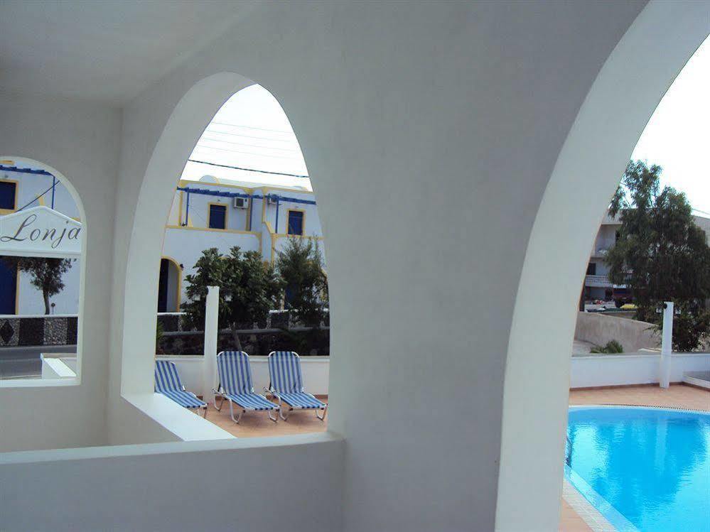 Privee Santorini Hotell Períssa Eksteriør bilde