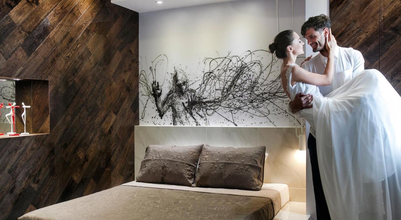 Privee Santorini Hotell Períssa Eksteriør bilde